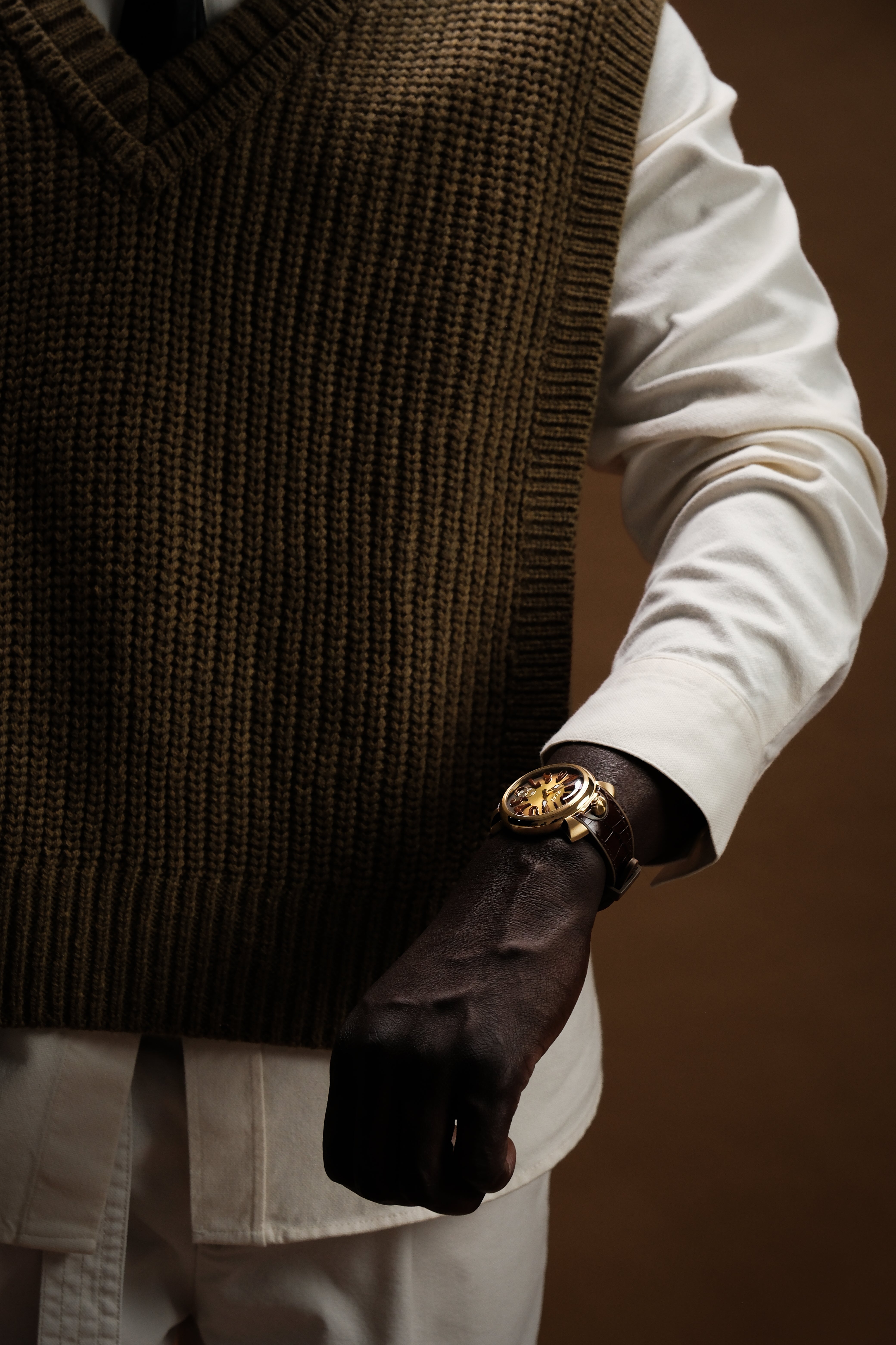 GaGà Milano Manual Winding Mechanical Movement Brown Dial - 4014MN01Y0YLBN0 Swiss Made watch for Unisex