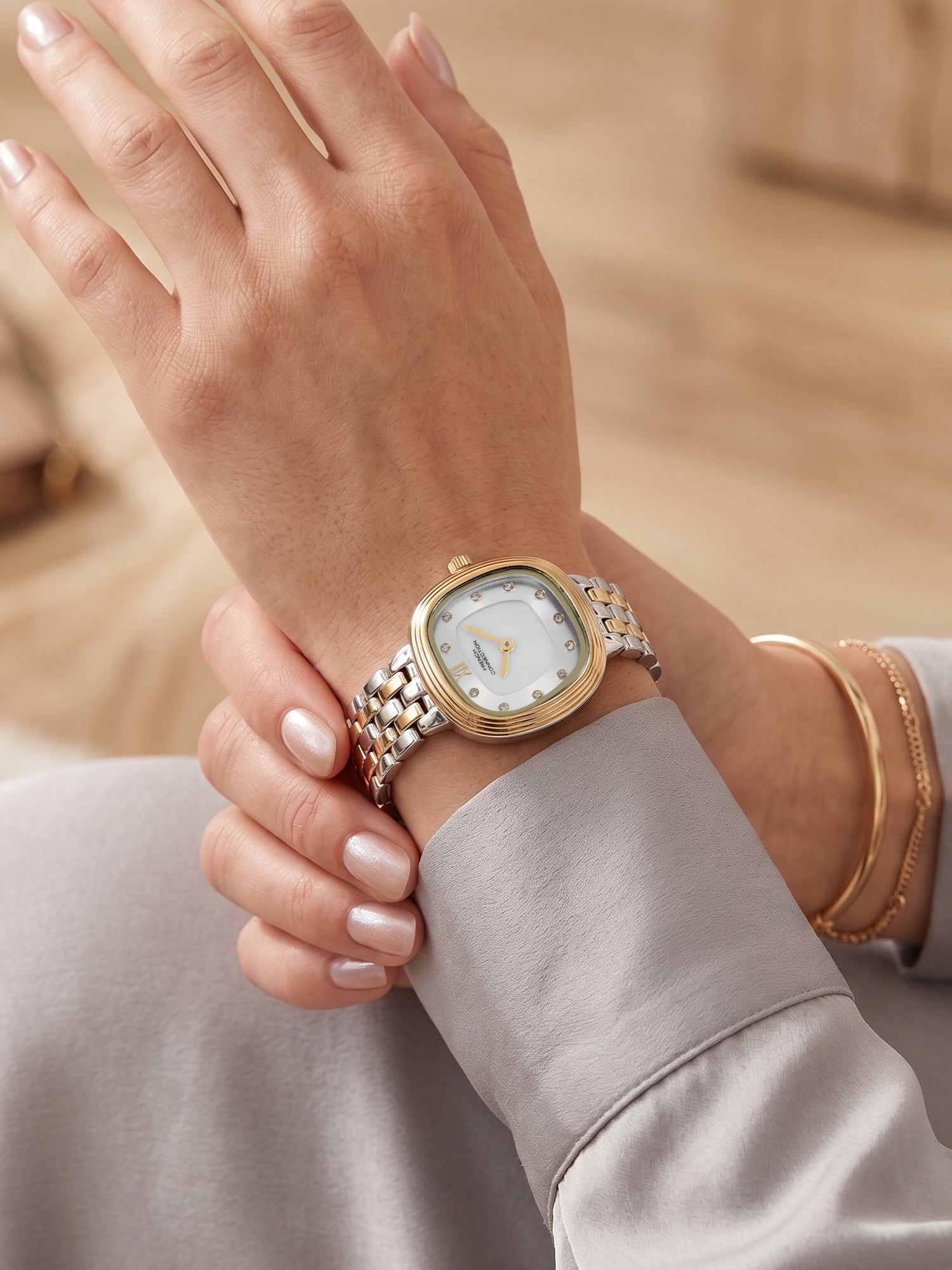 French Connection Éclat Forme | Analog Display | Silver Mother of Pearl Dial | Stainless Steel Strap | Watch for Women - FCN0219STM