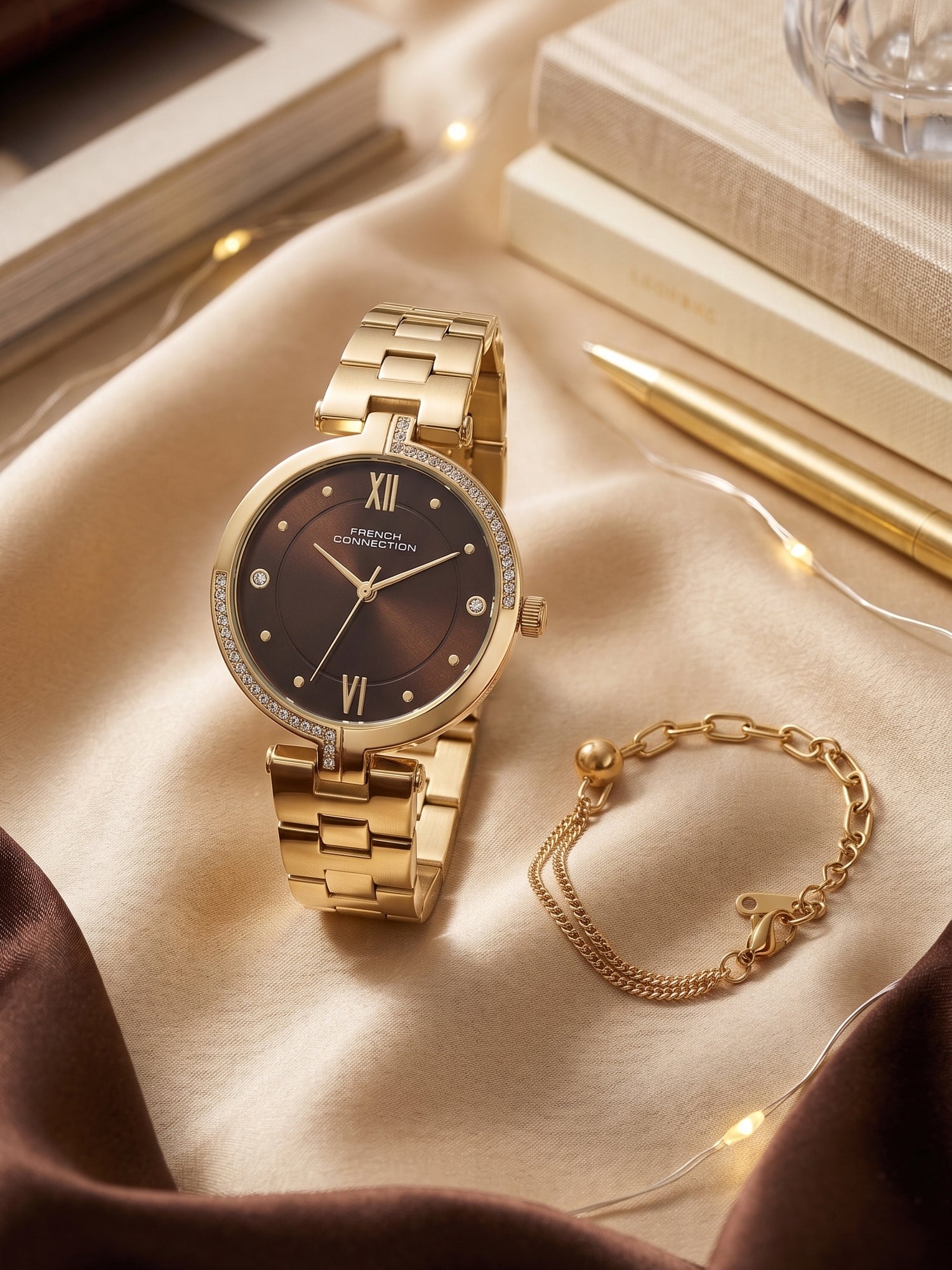 French Connection Women's Gift Set Watch with Brown Sunray Dial, Gold Stainless Steel Bracelet & Matching Bracelet Gift Set – FCN0220GM