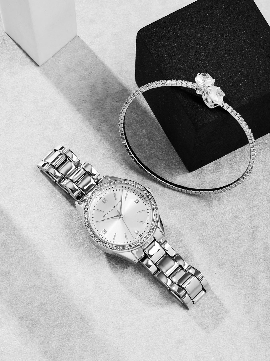 French Connection Sunray Silver Round Dial With  Steel Alloy Strap Watch - For Ladies Gift Set FCW19SM