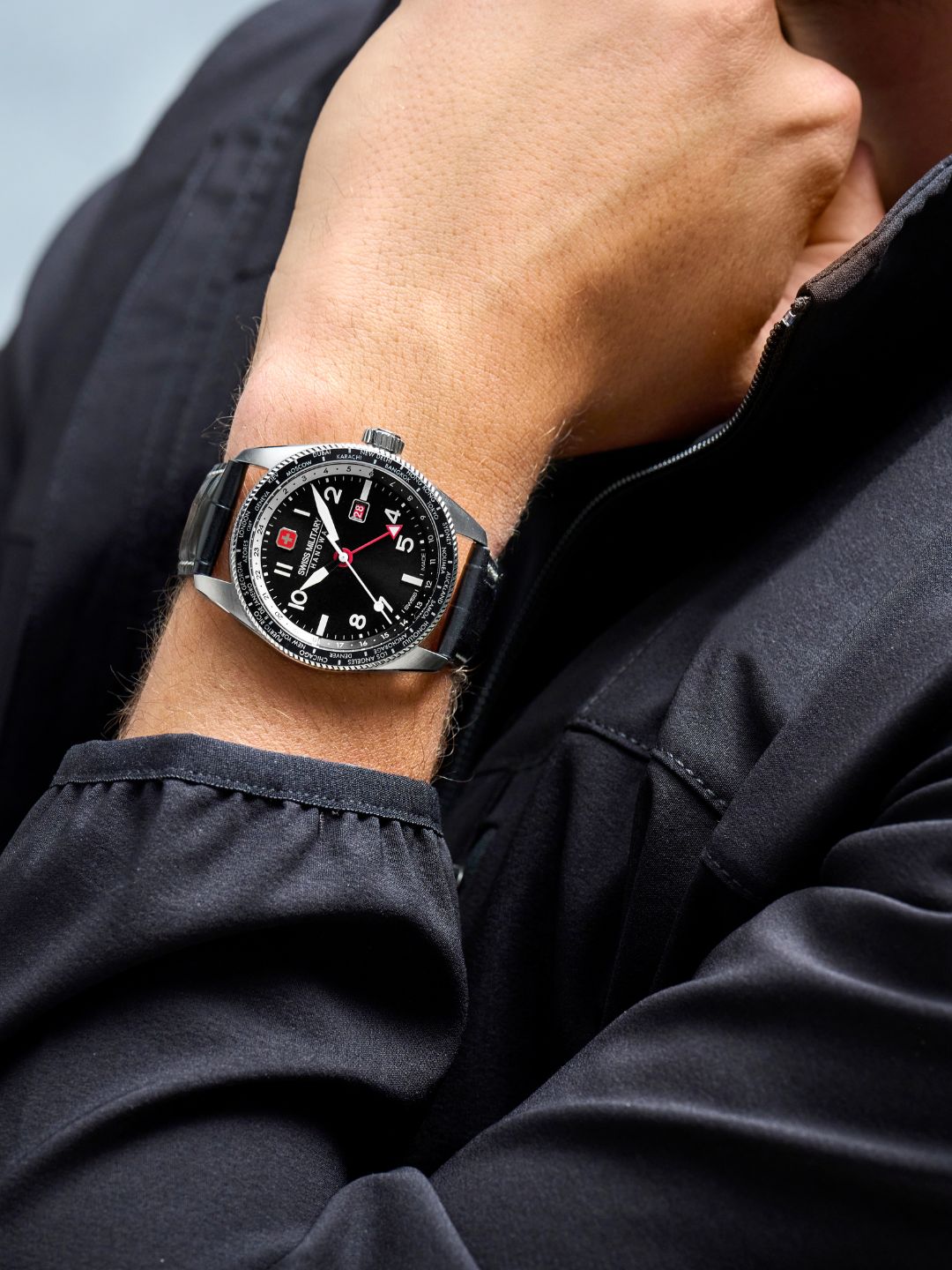 SMWGB0000504 Men's Quartz Watch with Black Dial & Black Genuine Leather Strap