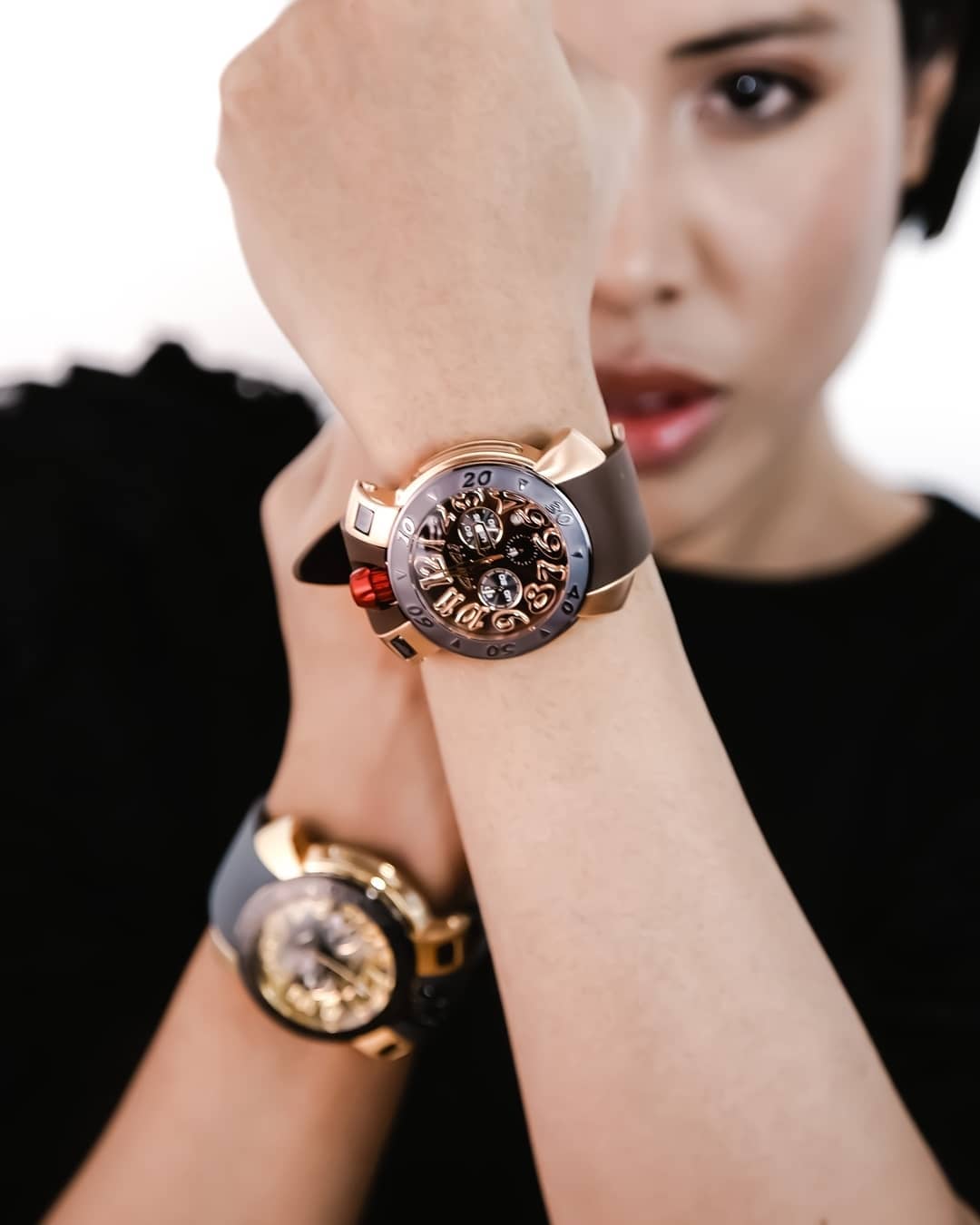 GaGà Milano Chronograph Watch Sunray Dial Rose Gold Index - 8017CR01KRSYBN0 watch for Unisex