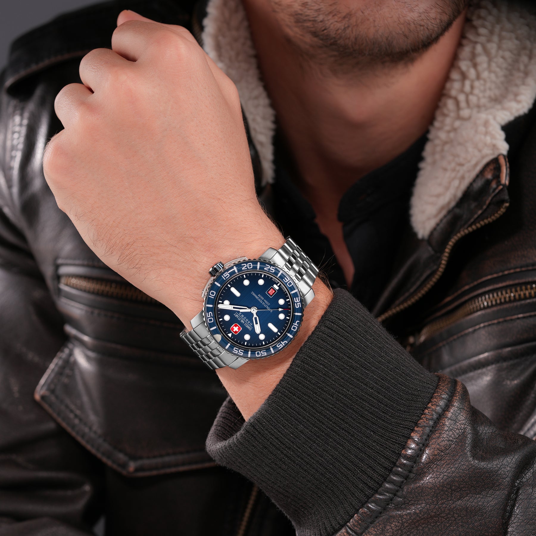 SWISS MILITARY HANOWA BLACK MARLIN BLUE ROUND DIAL ANALOG WATCH FOR Men's SMWGH0001703