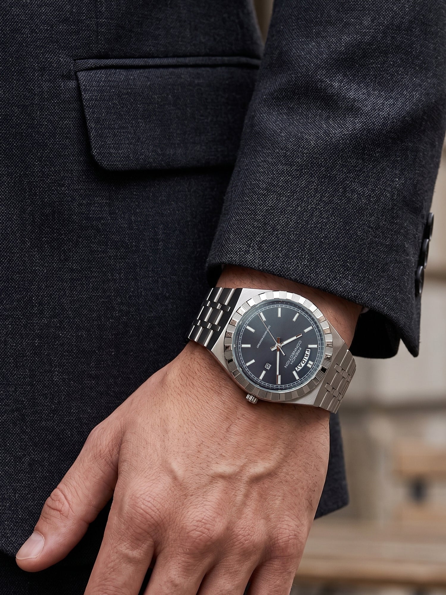 French Connection Courant Classique | Quartz Analog Display | Day Date Display Grey Dial | Two-Tone Stainless Steel Strap | Watch for Men - FCN0211SM
