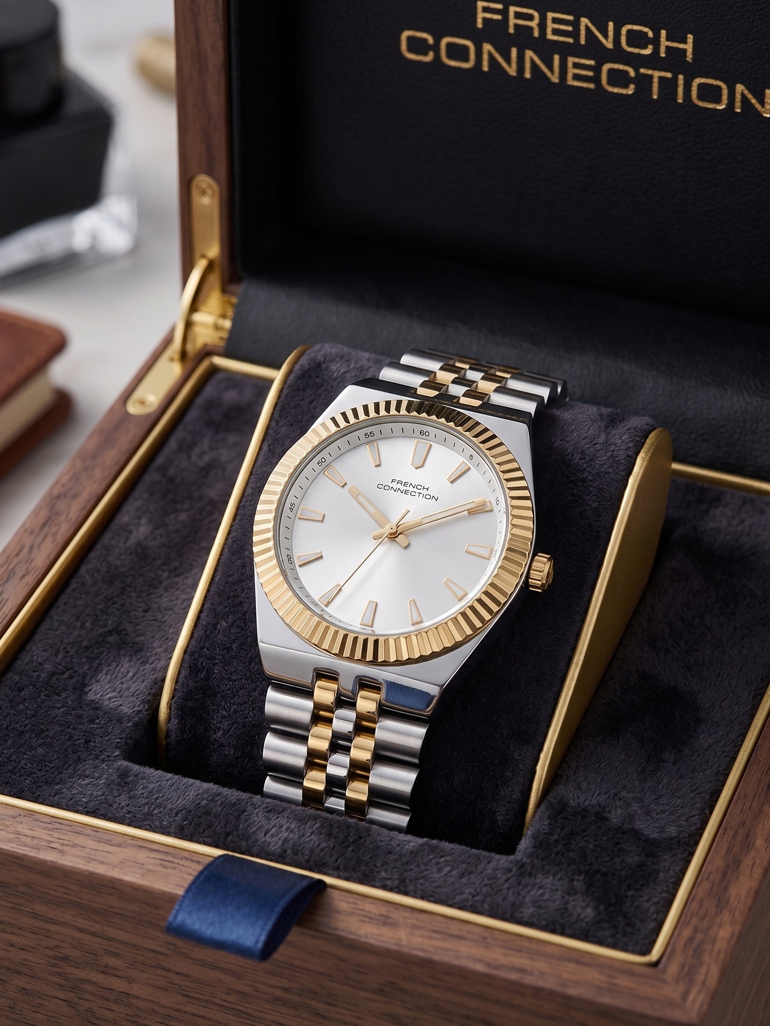 French Connection Flute Ligne | Analog | Green  Dial | Stainless Steel Strap | Watch for Women - FCN0212STM