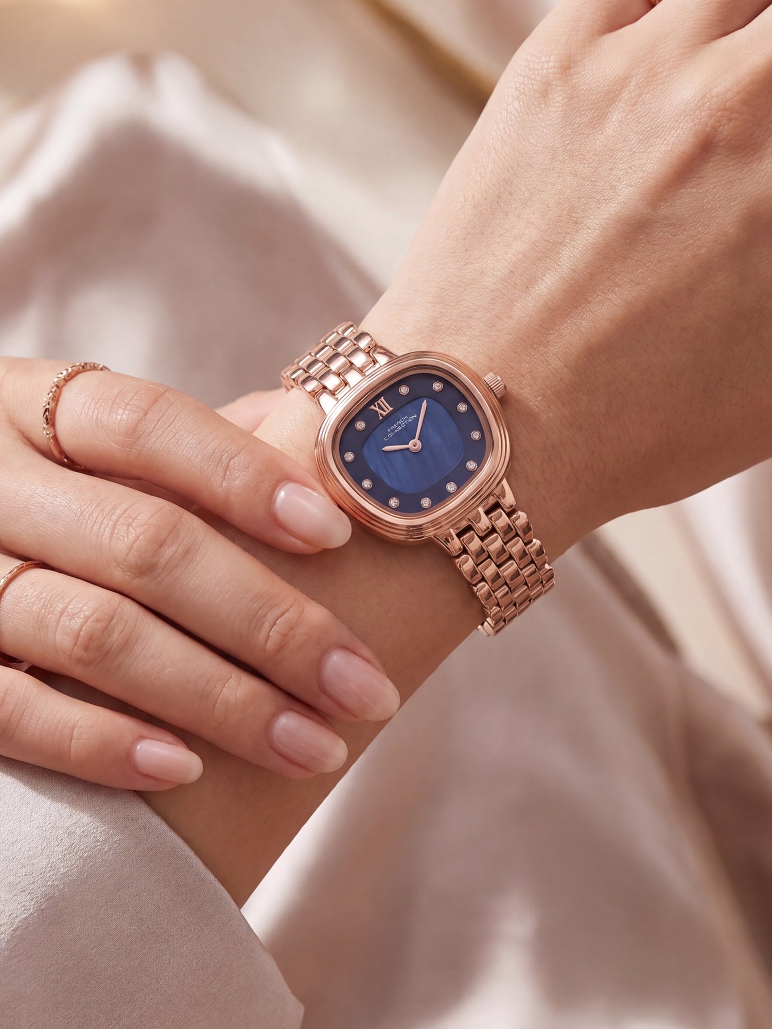 French Connection Éclat Forme | Analog Display | Blue Mother of Pearl  Dial | Stainless Steel Strap | Watch for Women - FCN0219URGM