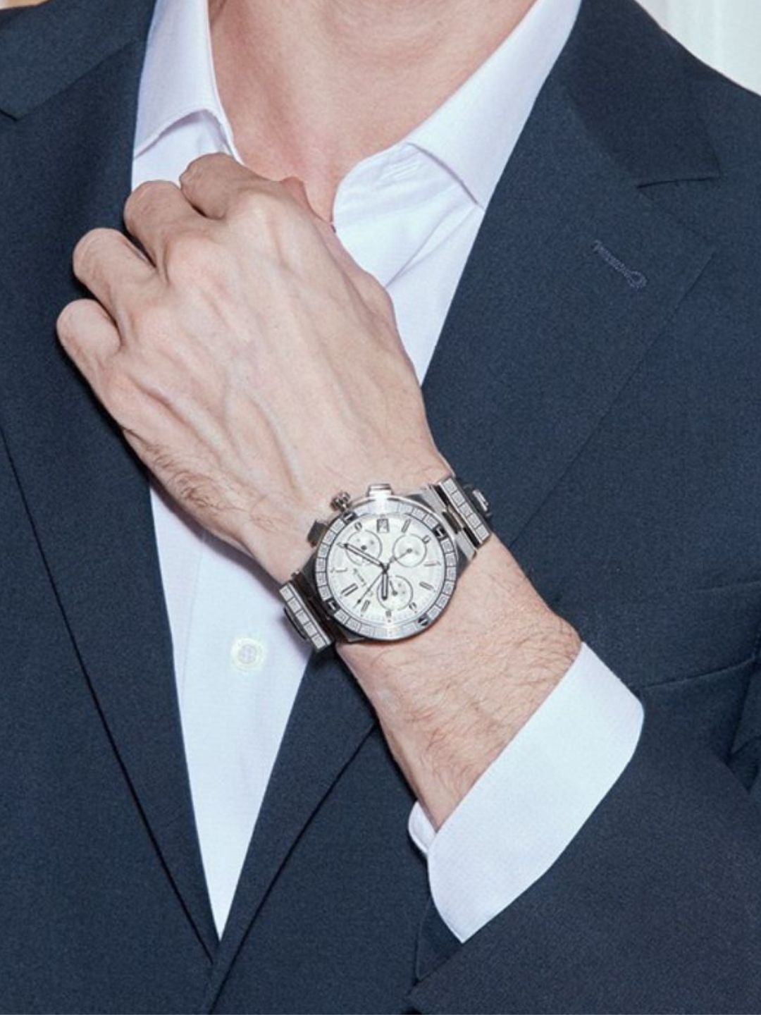 Guy Laroche Sacha Chronograph White Round Dial SWISS MADE Watch for Men - GLWGA0000408