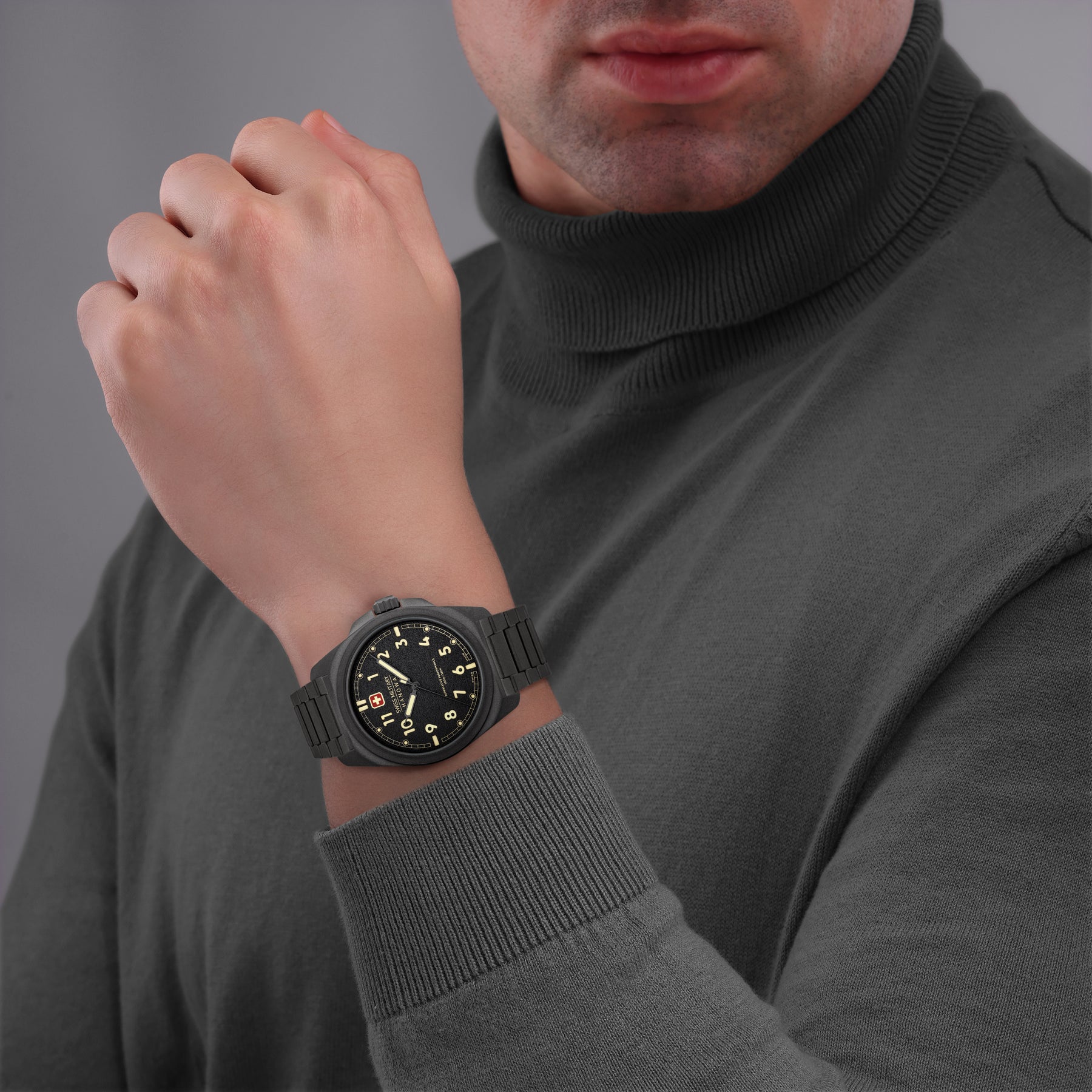 Swiss Military Hanowa SMWGG0003941 DEFENDER - swiss made Round Black watch for men