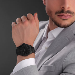 Swiss Military Hanowa Thunderbolt Stealth Round Dial Analogue Swiss Made Watch For Mens-SMWGH0000830