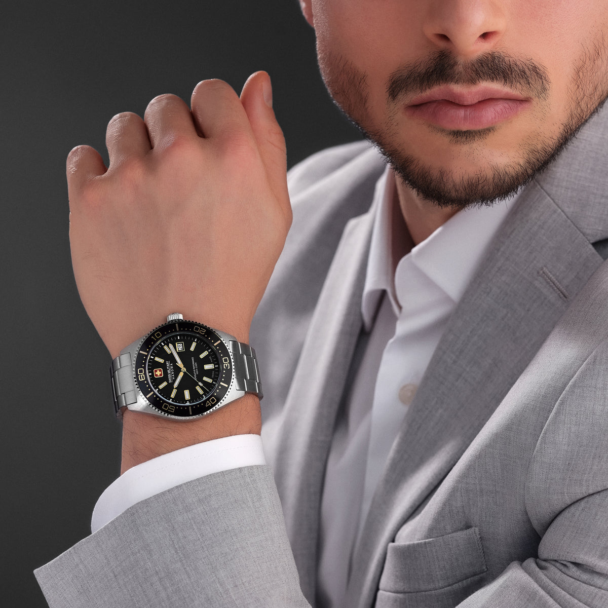 Swiss Military Hanowa NOMAD Black Round Dial Analogue Swiss Made Watch For Mens-SMWGH0004905