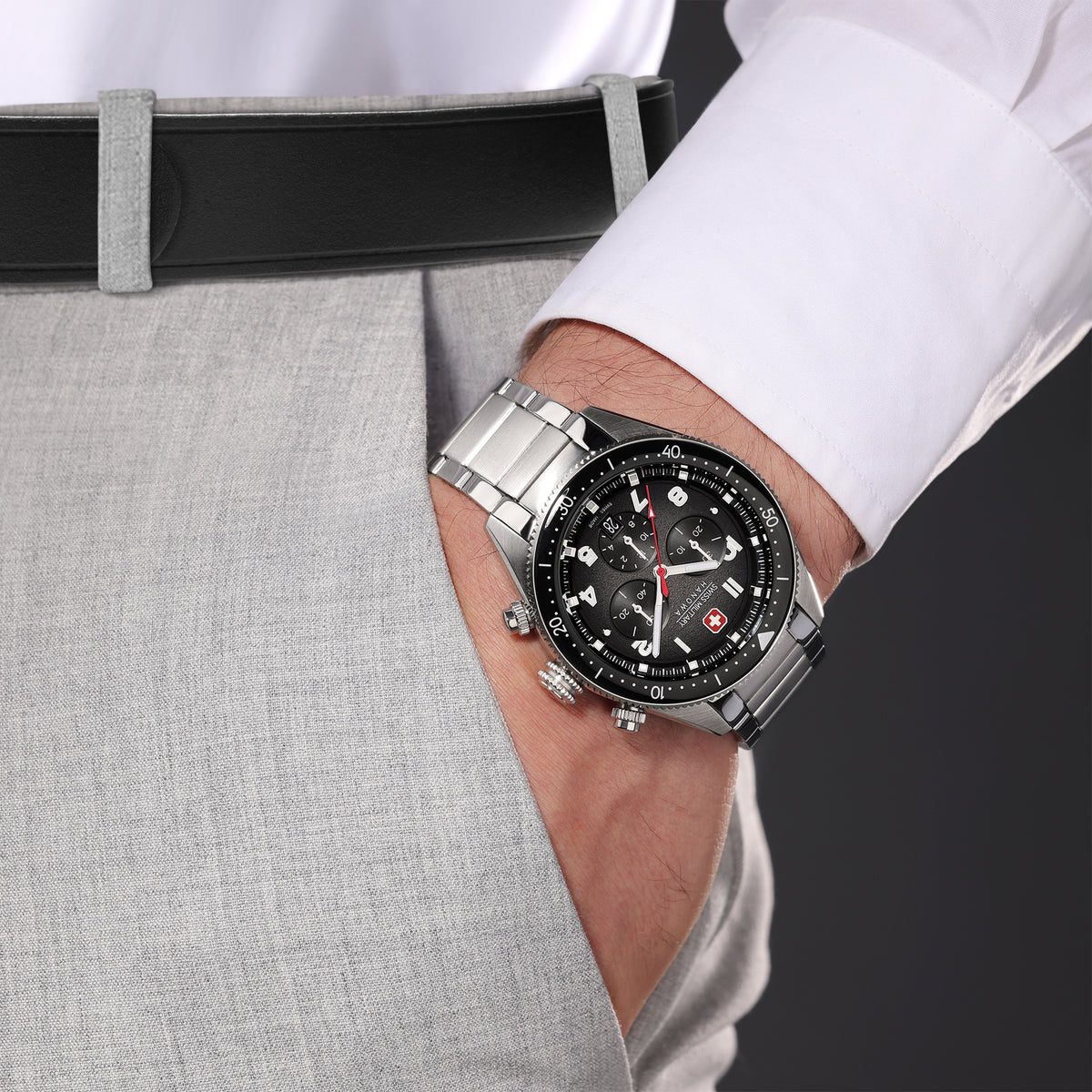 Swiss Military Hanowa SMWGI0003803 NAVALUS PRO CHRONO - swiss made Round Black Chronograph - Watch for men